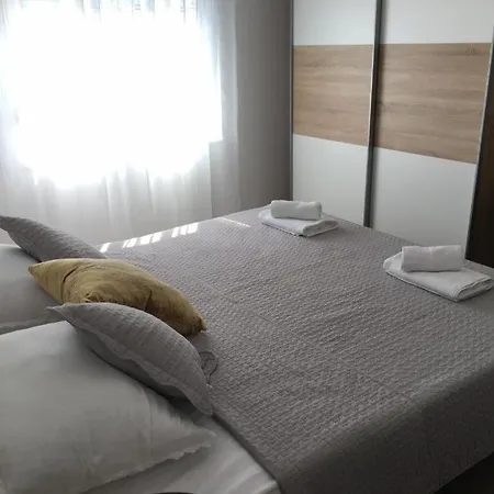 Luxury Cairos Apartamento *